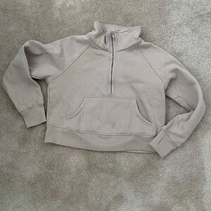 Quarter-Zip Pullover Sweatshirt in Light Taupe